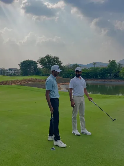 A crucial part of my coaching happens right here on the green. I work closely with you to refine your putting stroke and short game strategy, turning tough shots into confident pars.