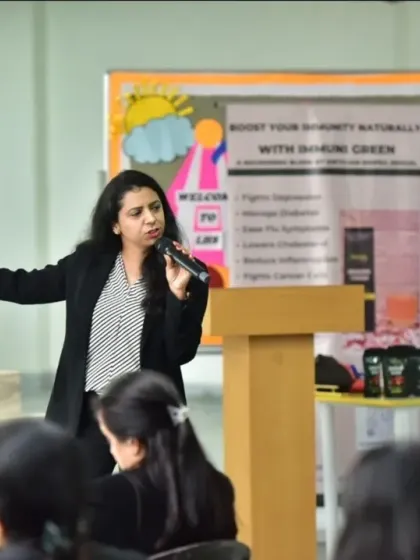 During the session, I also introduced a herbal tea product, Immuni Green, explaining its benefits for boosting immunity naturally.