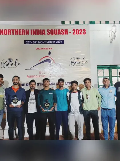 The winners and finalists group at the Northern India Squash 2023 event.