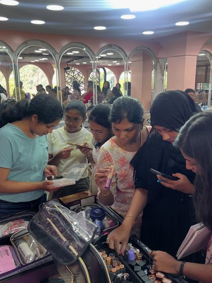 Asmitha Makeover Artistry - Personal Grooming Workshops Professional Makeup Artist Courses photo 18