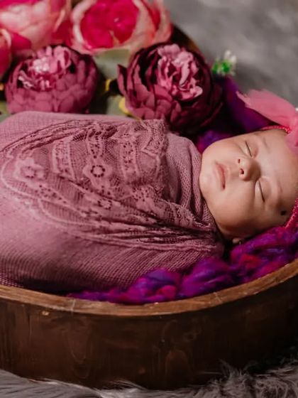 Newborn Portraits: The First Few Days photo 7