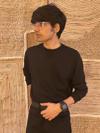My uniform, 365 days a year. A simple black tee is all I need to feel comfortable and ready to perform.