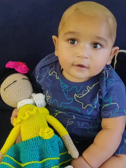 Even the littlest ones love my Frida dolls. This photo warms my heart. All my toys are made from natural, safe materials.