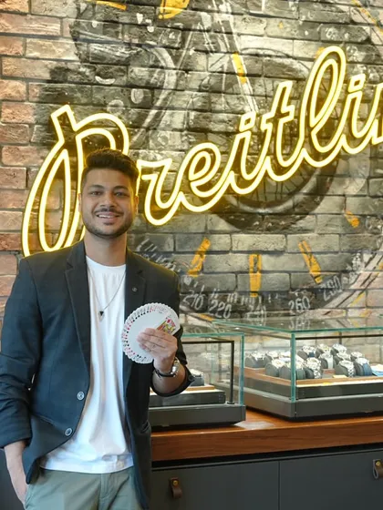 A photo from my performance at the Breitling boutique. Associating with luxury brands like this is a key part of my work, ensuring the entertainment matches the elegance of the event.