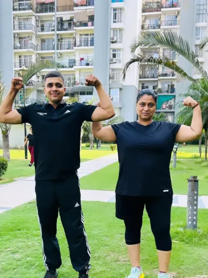 A great shot showing the results of consistent strength training. I am proud of my client's dedication.