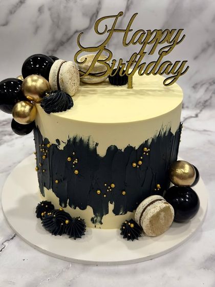 Le Sucrier - Custom Cakes Modern Buttercream Artistry photo 8