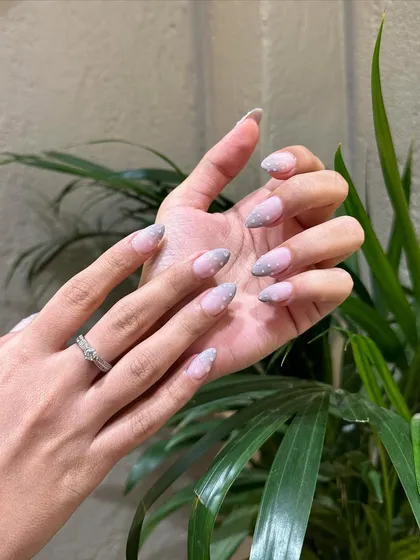 This glitter ombré is perfect for a wedding or any special occasion where you want a touch of sparkle without being over the top.