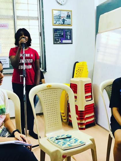 Our classes are interactive and engaging. Here, students take turns performing for each other, creating a supportive and collaborative learning atmosphere.