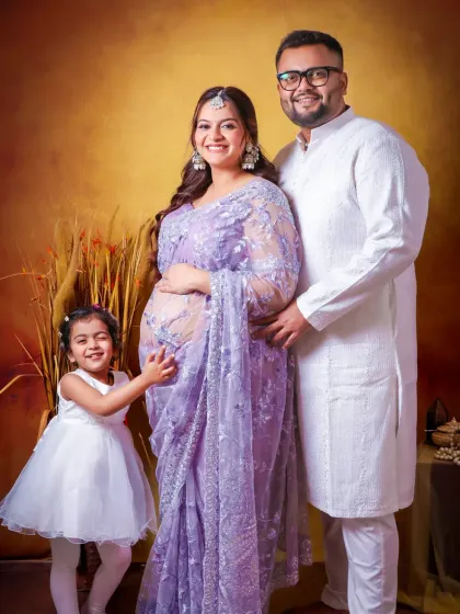 Welcoming a new baby is a family affair. I love capturing these moments with the whole family, including excited older siblings who are getting ready to welcome their new brother or sister.