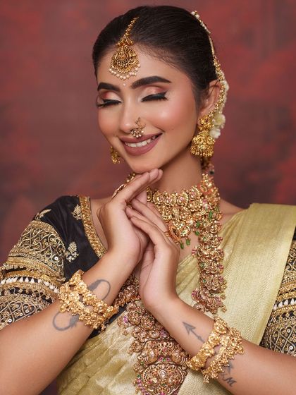 Waymore Jewels - Bridal Wear Rental Elegant Reception & Sangeet Styles photo 4