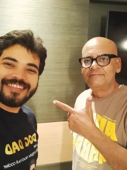 A wonderful moment with the legendary bassist Keith Peters sir. Hearing his stories about recording for A.R. Rahman's iconic film scores was incredibly inspiring and a lesson in musical history.