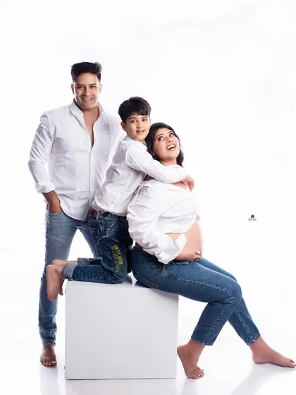 Welcoming a new baby is a family affair. I love including older siblings in maternity shoots to capture the excitement and love as your family grows. These casual, fun family pregnancy pictures are cherished forever.