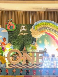 Birthday & Themed Party Decor