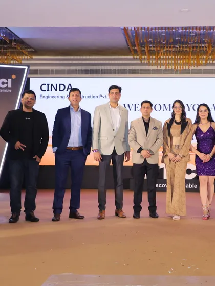 A successful corporate event is a team effort. Here I am on stage with the management and the event team at the CINDA Annual Day, making sure everyone from the leadership to the employees feels recognized and celebrated.