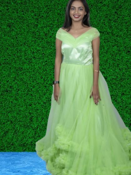 Book My Gown - Designer Gown & Outfit Rentals Sleek & Modern Gowns photo 11