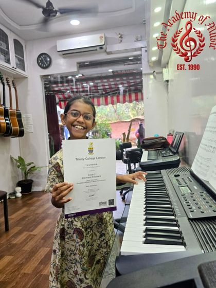 Huge congratulations to our brilliant student, Tara Karthik, on her outstanding achievement. Tara scored a fantastic 87 out of 100 in her Grade 3 face to face Keyboard examination.