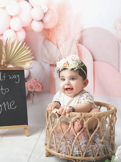 Growing Up: Sitter & Milestone Sessions photo 3