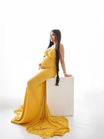 Solo Radiance: Portraits of the Mother-to-Be photo 15