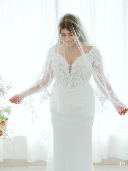 Christian & Modern White Weddings photo 23