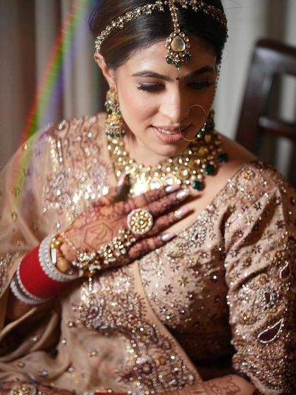 This gallery is dedicated to the final result: the beautiful, dark stain. All these photos are taken after the henna paste has been removed, showing the true color you can expect from my natural henna.