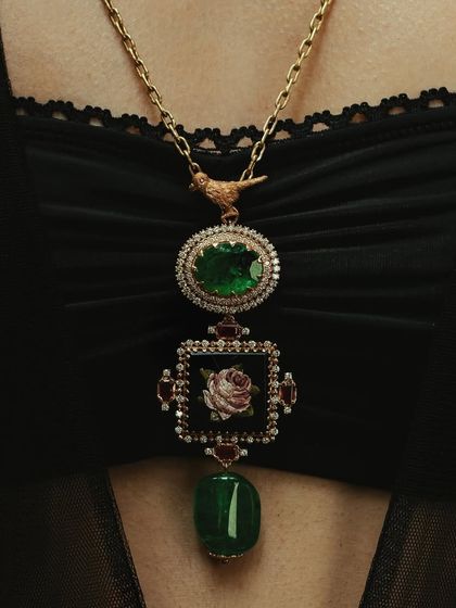 In Full Bloom: The Botanical Collection photo 4