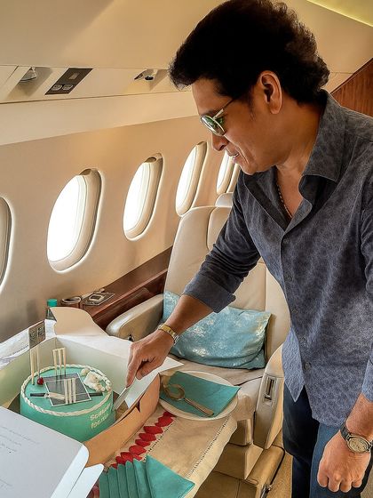 Here is the Master Blaster, Sachin Tendulkar, cutting a custom cricket themed cake on a private jet. It is always a great honor to create something special for his birthday celebrations.