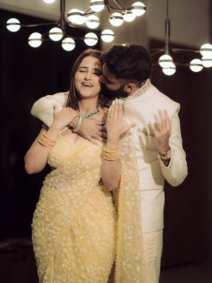 Engagement & Pre-Wedding Sessions photo 16