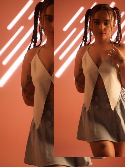 The Artist: Scapes of a Bird photo 17