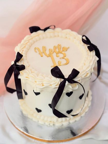 Butter - Special Occasion Cakes Vintage & Romantic Heart Cakes photo 9