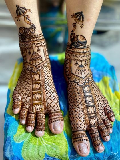 Beautiful Mehandi for Feet photo 12