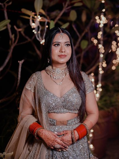 Elegant Reception & Evening Looks photo 16