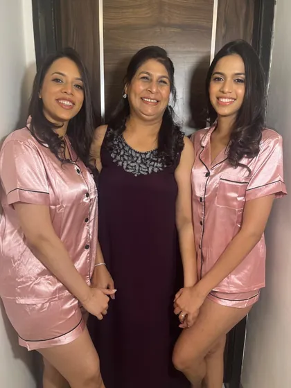 A lovely family portrait. I provided soft, natural makeup for all three ladies to ensure they looked their best.