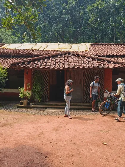 Arriving at Shergarh Tented Camp, our amazing partner lodge in Kanha. This is where our tours start, offering a perfect base to feel the heartbeat of the forest.