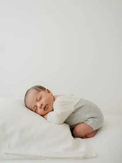 Dreamy Newborn Portraits photo 24