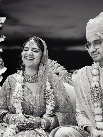 Timeless Moments & Portraits photo 11