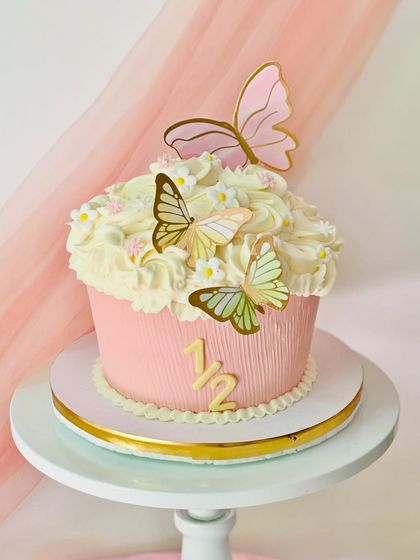 Butter - Custom Themed & Sculptural Cakes Welcome, Little One: Baby & Milestone Cakes photo 13