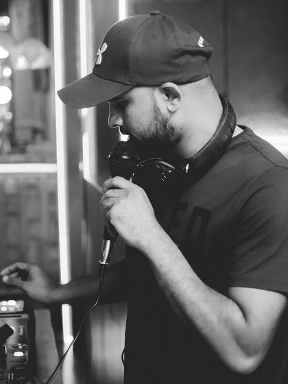 Shine HVK - DJ for Private & Corporate Events Behind The Decks photo 13