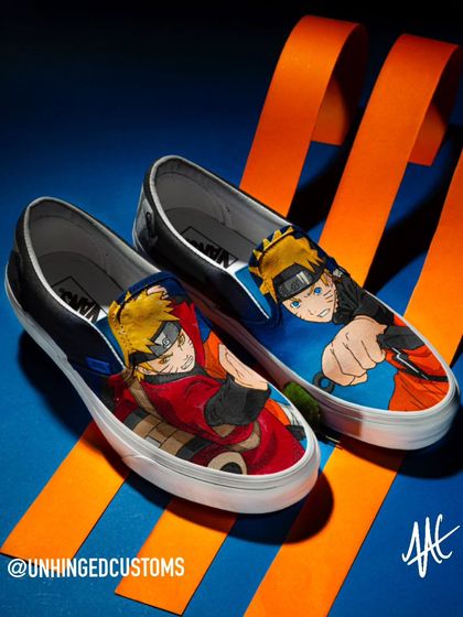 One of my all-time favorite pairs, these Naruto Uzumaki Vans show him in both his classic and Sage Mode forms. The composition and colors on this are just fire.