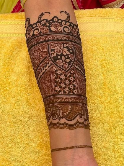 Vijay Singh - Bridal Mehndi Modern & Geometric Styles photo 60