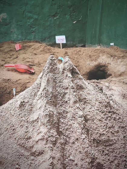 The Earth School - Montessori Primary & Elementary Program The Joy of Unstructured Play photo 7