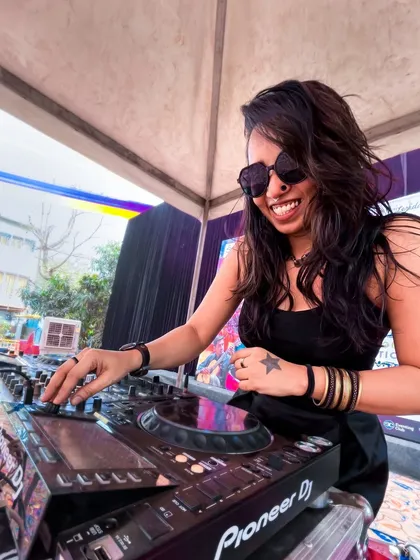 A list of my upcoming gigs and a call for fellow producers to share their music. I love supporting local talent in my sets.
