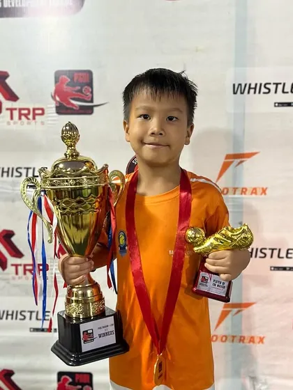 This U7 player was recognized for his outstanding contribution during the PSDL tournament, bagging a top player award.