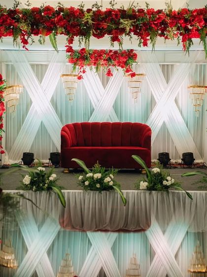 Gowjee - Wedding Planning & Design Elegant Wedding Mandaps & Ceremonies photo 10