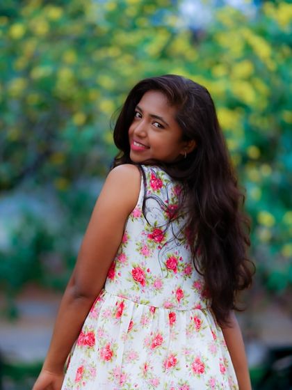 Vinoth Kumar - Portrait Photography Natural Light & Park Sessions photo 4