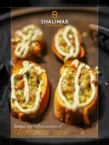 Savor the deliciousness of our Guacamole Toast. A simple yet elegant appetizer, this dish combines creamy guacamole and fresh toppings on a crispy toast for a refreshing bite.