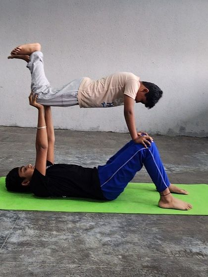 Swimsquare - Kids' Gymnastics Camp Partner & Group Acrobatics photo 48