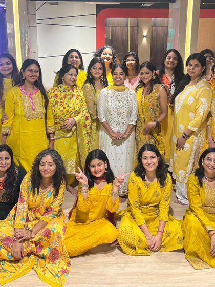 More happy moments captured during our Diwali special workshop. It's all about community, celebration, and the shared love of dance.