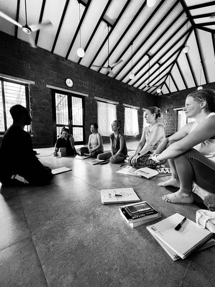 Pratyaksha Yoga - Yoga Teacher Training Beyond the Mat: Philosophy, Breath & Chanting photo 21