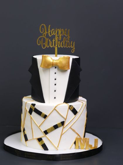 The Bakistry - Custom & Designer Cakes Elegant Cakes for Milestone Moments photo 6