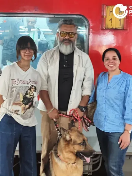 Oscar and his family ready to board the train at the station. I assist with all on-ground formalities to make the process hassle-free for you.